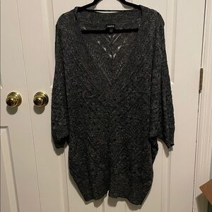 🎄Torrid Oversized Dark Gray V-Neck Open Weave Sweater